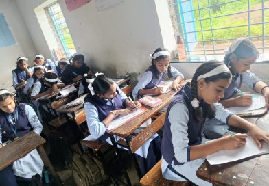 किकवी विद्यालयात 15 ऑगस्ट निमित्त निबंध स्पर्धेचे आयोजन